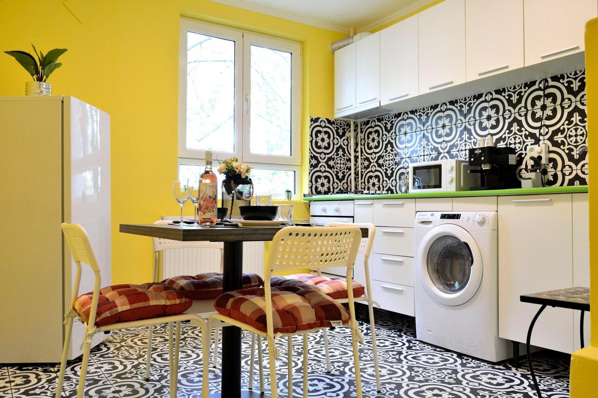 Cozy 2 Rooms Apartment Drumul Taberei Bukarest Exterior foto